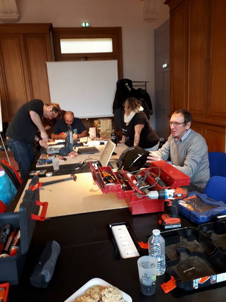 Repair café IndeLab x CS Mazingarbe